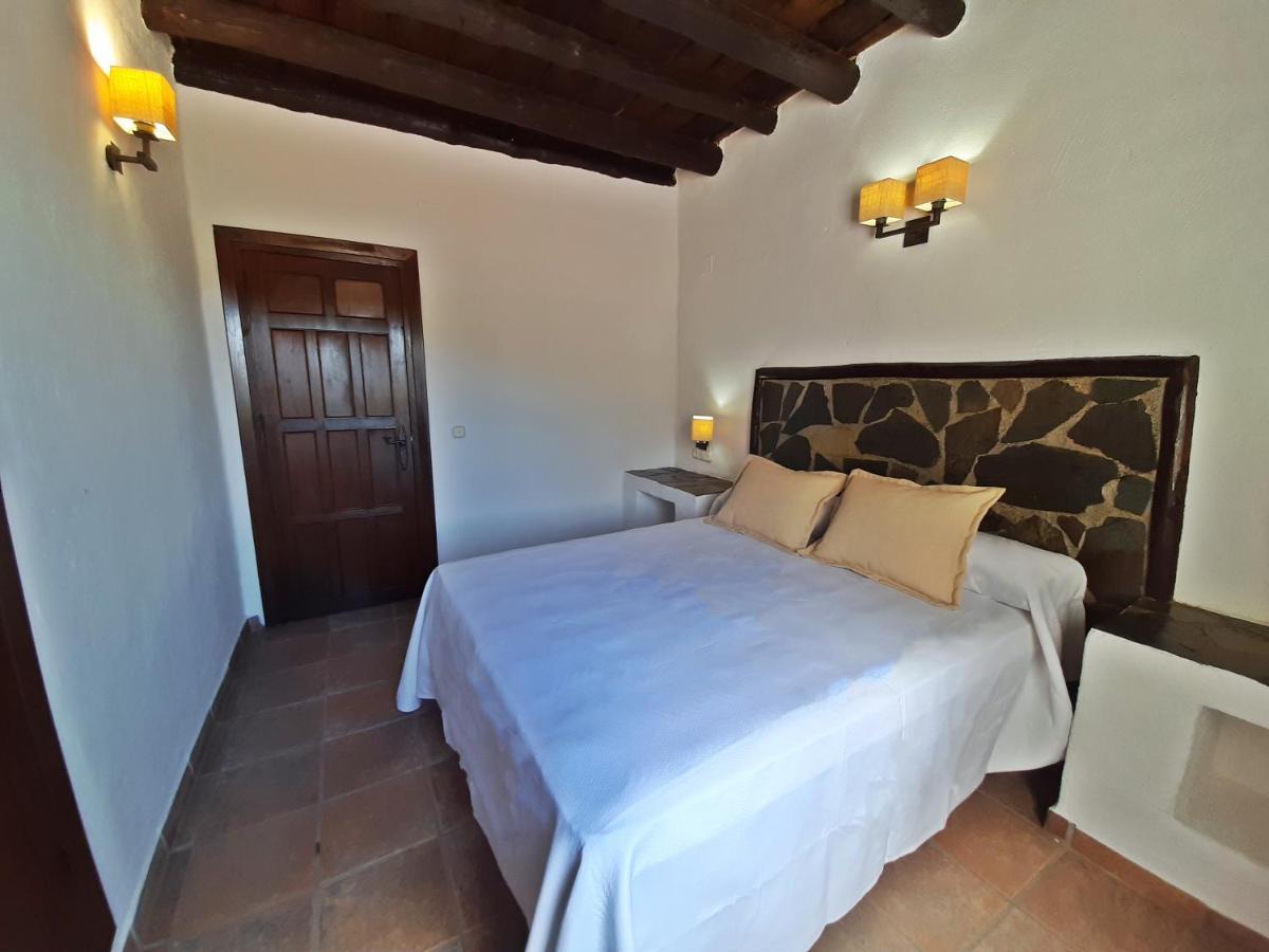 Busquístar Hotel Apartamento Nueva Alcazaba מראה חיצוני תמונה