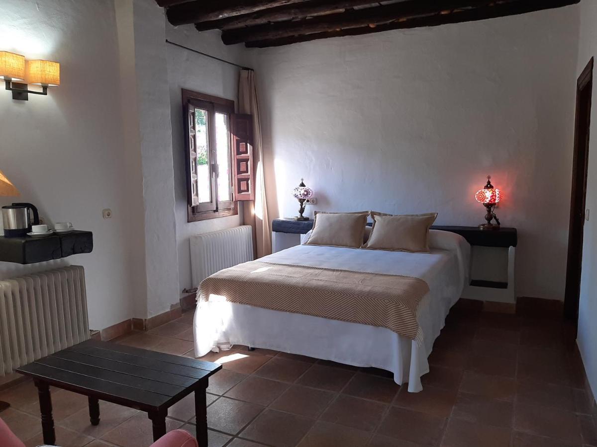 Busquístar Hotel Apartamento Nueva Alcazaba מראה חיצוני תמונה