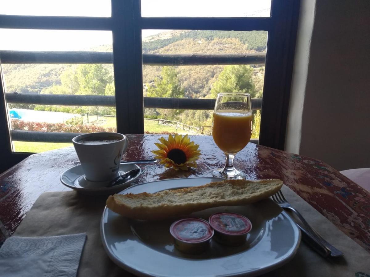 Busquístar Hotel Apartamento Nueva Alcazaba מראה חיצוני תמונה