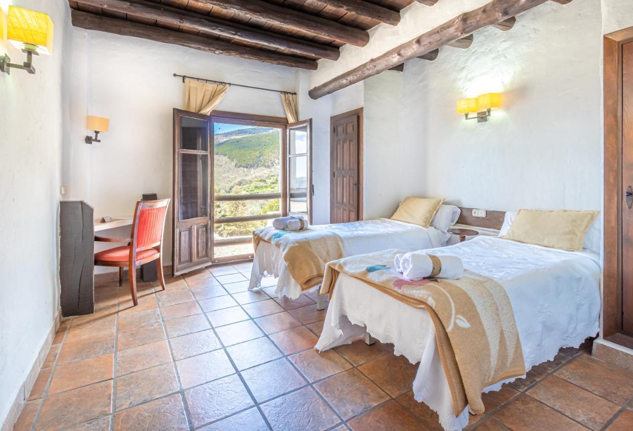 Busquístar Hotel Apartamento Nueva Alcazaba מראה חיצוני תמונה