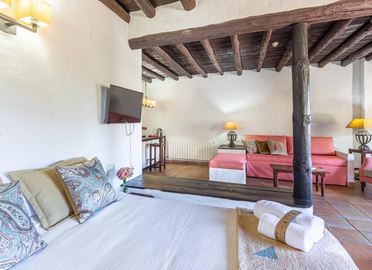 Busquístar Hotel Apartamento Nueva Alcazaba מראה חיצוני תמונה