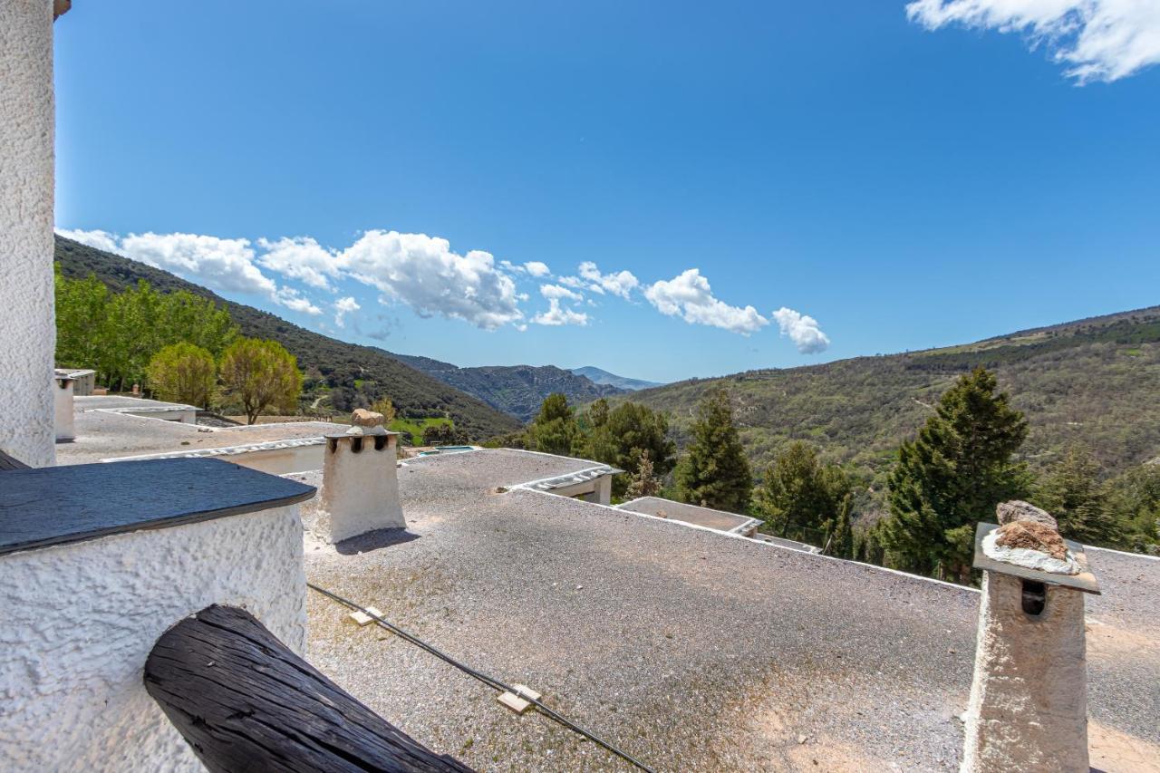 Busquístar Hotel Apartamento Nueva Alcazaba מראה חיצוני תמונה